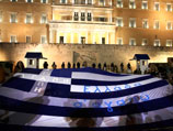 По информации источника, ранее в среду тысячи людей вышли на улицы Афин в рамках мирных протестов против сделки с международными кредиторами