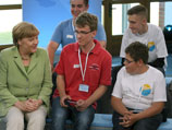Встреча федерального канцлера с учениками проходила в городе Ростоке в рамках гражданского форума "Хорошая жизнь в Германии"