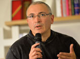 В декабре прошлого года о возможности "дворцового переворота" в России заявлял бывший глава компании ЮКОС Михаил Ходорковский