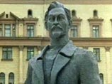 опрос о возвращении на Лубянскую площадь памятника Феликсу Дзержинскому снова откладывается
