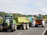 Французские фермеры договорились с властями о том, что будут пропускать транспортные средства