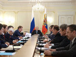 Путину предложили уничтожать попавшие в Россию санкционные продукты, он согласен Путину предложили уничтожать попавшие в Россию санкционные продукты, он согласен