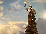 В голосовании по поводу места установки памятника князю Владимиру выявили накрутки, лидирует Боровицкая площадь