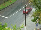 В Москве за день выпало 40% июльской нормы осадков: горожане жалуются на затопленные улицы В Москве за день выпало 40% июльской нормы осадков: горожане жалуются на затопленные улицы