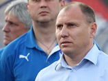 Российский специалист Дмитрий Черышев стал помощником главного тренера испанского футбольного клуба "Севилья" Унаи Эмери