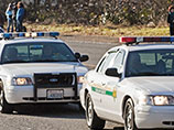 ФБР США расследует двойное убийство, совершенное на автодороге в районе города Прайор в штате Монтана. Там автомобилист застрелил супругов и ранил их дочь.