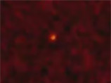 Астрономы отмечают, что обнаруженное свечение похоже на земное полярное сияние, только в миллионы раз ярче, кроме того, оно имеет скорее красный цвет, а не зеленый, как на Земле
