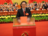 Бывшего члена постоянного комитета политбюро китайской компартии Чжоу Юнкана, которого обвиняли в коррупции и разглашении государственной тайны, приговорили к пожизненному тюремному заключению