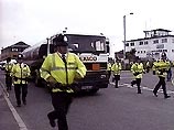 Королевские вооруженные силы получили приказ в случае необходимости принять участие в снабжении страны горючим из своих запасов Королевские вооруженные силы получили приказ в случае необходимости принять участие в снабжении страны горючим из своих запасов