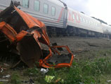 Около десяти человек пострадали в результате столкновения "КамАза" с поездом Белгород - Москва