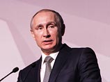 Отвечая на вопрос, как он думает, пойдет ли президент РФ Владимир Путин дальше в реализации своих амбиций после присоединения Крыма, Порошенко сказал, что видит в политике российского лидера угрозу не только Украине, но и всему миру