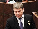 Геремеев принадлежит к влиятельному клану Геремеевых. Предполагаемый преступник "является с одной стороны родственником Адама Делимханова, а с другой - сенатора Сулеймана Геремеева (на фото) Геремеев принадлежит к влиятельному клану Геремеевых. Предполагаемый преступник "является с одной стороны родственником Адама Делимханова, а с другой - сенатора Сулеймана Геремеева (на фото)