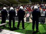 Старту чемпионата в Голландии по футболу помешала забастовка полицейских