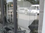 "Голодающий" омич кувалдой разнес окна мэрии, чтобы достучаться до чиновников (ВИДЕО) "Голодающий" омич кувалдой разнес окна мэрии, чтобы достучаться до чиновников (ВИДЕО)