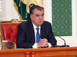 Президент Таджикистана призвал мусульманское духовенство помогать бедным