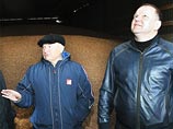 Калининградские власти представили гречневую крупу производства компании экс-мэра Москвы Юрия Лужкова, передает "Интерфакс". Она будет продаваться в социальных магазинах по 39 рублей за 800-граммовую упаковку Калининградские власти представили гречневую крупу производства компании экс-мэра Москвы Юрия Лужкова, передает "Интерфакс". Она будет продаваться в социальных магазинах по 39 рублей за 800-граммовую упаковку