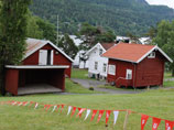 На норвежском острове Утойя, где 22 июля 2011 года устроил кровавую бойню печально известный террорист Андерс Брейвик, убив 69 человек, впервые после трагедии в пятницу, 7 августа, снова открылся молодежный палаточный лагерь