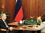 Президент РФ Владимир Путин встретился с главой Центробанка Эльвирой Набиуллиной. Во время встречи глава государства заявил, что ЦБ "настойчиво идет" по пути укрепления национальной валюты