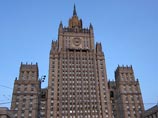 В МИД отметили, что под "лицами, охваченными "международными рестриктивными мерами в отношении их передвижения", очевидно "подразумеваются те, кто попал под антироссийские санкции ЕС" В МИД отметили, что под "лицами, охваченными "международными рестриктивными мерами в отношении их передвижения", очевидно "подразумеваются те, кто попал под антироссийские санкции ЕС"