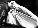Неизвестные ранее фотографии со свадьбы принца Чарльза и Дианы Спенсер выставили на аукцион