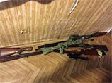 В Санкт-Петербурге сотрудники полиции обезвредили преступную группировку, в которую входил их коллега из элитного подразделения. Злоумышленники занимались контрабандой огнестрельного оружия из стран Евросоюза В Санкт-Петербурге сотрудники полиции обезвредили преступную группировку, в которую входил их коллега из элитного подразделения. Злоумышленники занимались контрабандой огнестрельного оружия из стран Евросоюза