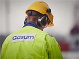 Gasum Oy на 75% принадлежит финскому правительству, еще 25% принадлежит "Газпрому". Компания занимается импортом и распределением природного газа в Финляндии, которая в прошлом году закупила в России 3,11 млрд кубометров природного газа Gasum Oy на 75% принадлежит финскому правительству, еще 25% принадлежит "Газпрому". Компания занимается импортом и распределением природного газа в Финляндии, которая в прошлом году закупила в России 3,11 млрд кубометров природного газа