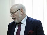 В конце июля прошлого года глава президентского Совета по развитию гражданского общества и правам человека (СПЧ) Михаил Федотов рассказал журналистам, что передал Владимиру Путину проект закона об увековечении памяти жертв сталинских репрессий В конце июля прошлого года глава президентского Совета по развитию гражданского общества и правам человека (СПЧ) Михаил Федотов рассказал журналистам, что передал Владимиру Путину проект закона об увековечении памяти жертв сталинских репрессий