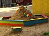В Башкирии выписанная из психбольницы женщина утопила 2-летнего сына и его брата, которые испачкались в песочнице В Башкирии выписанная из психбольницы женщина утопила 2-летнего сына и его брата, которые испачкались в песочнице