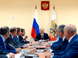 Во время визита на полуостров Путин заявил, что внешние силы могут дестабилизировать ситуацию, воспользовавшись вопросом национальных меньшинств или какими-либо просчетами местных властей, сообщается на сайте Кремля Во время визита на полуостров Путин заявил, что внешние силы могут дестабилизировать ситуацию, воспользовавшись вопросом национальных меньшинств или какими-либо просчетами местных властей, сообщается на сайте Кремля