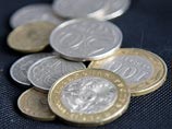 В Казахстане обвалился тенге, обменные пункты приостановили продажу долларов 