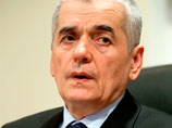 Защитники прав потребителей заявили, что не предлагали сжигать школьную форму Защитники прав потребителей заявили, что не предлагали сжигать школьную форму