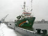 Международный арбитражный суд в Гааге обязал российское руководство выплатить Голландии компенсацию за арест ледокола Greenpeace Arctic Sunrise, который в течение десяти месяцев находился в Мурманской области Международный арбитражный суд в Гааге обязал российское руководство выплатить Голландии компенсацию за арест ледокола Greenpeace Arctic Sunrise, который в течение десяти месяцев находился в Мурманской области