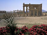 Храм Баал-Шамин был взорван боевиками в минувшее воскресенье, 23 августа, сообщил глава сирийского ведомства по охране памятников старины Маамун Абдулкарим