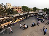 По меньшей мере девять человек погибли в ходе народных волнений в штате Гуджарат на западе Индии