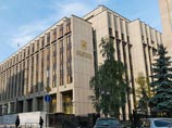 Матвиенко отменила поездку в Нью-Йорк из-за дискриминационного решения американских властей по визовому вопросу, говорится на сайте Совета Федерации Матвиенко отменила поездку в Нью-Йорк из-за дискриминационного решения американских властей по визовому вопросу, говорится на сайте Совета Федерации