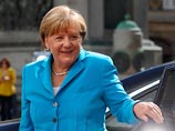 Визит канцлера ФРГ Ангелы Меркель в город Хайденау (земля Саксония) омрачился протестом сотен демонстрантов. Немецкий лидер приехала 26 августа в лагерь беженцев, где ее освистали недовольные