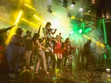 Россиянин впервые выиграл чемпионат мира по игре на воображаемой гитаре Россиянин впервые выиграл чемпионат мира по игре на воображаемой гитаре