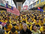 Около 10 тыс. тысяч человек вышли на улицы столицы Малайзии Куала-Лумпура с требованием отставки главы малазийского кабинета министров Наджиба Разака