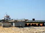 Первый участок вспомогательного моста через Керченский пролив обещают построить осенью