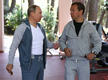 Как сообщалось, минувшие выходные Путин и Медведев провели в Сочи