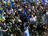 Мэр Киева сообщил о погибших в ходе столкновений под зданием Рады