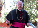 Епископ Вито Хуондер из швейцарского города Кур в своем выступлении на католическом форуме в Германии привел цитаты из Ветхого Завета о том, что гомосексуализм должен караться смертью