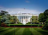Администрация президента США внимательно изучает обсуждаемую в прессе информацию о том, что российские военные якобы сражаются в Сирии на стороне правительственных войск Башара Асада Администрация президента США внимательно изучает обсуждаемую в прессе информацию о том, что российские военные якобы сражаются в Сирии на стороне правительственных войск Башара Асада
