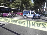 Полицейский автобус в Турции подорвался на самодельной бомбе, не менее 10 погибших