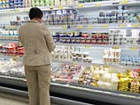 Опрос: две трети россиян начали экономить на еде