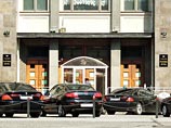 Со следующего года руководители министерств и ведомств не смогут заказать себе автомобиль мощностью более 200 лошадиных сил и дороже 2,5 млн рублей, а также смартфон дороже 15 тыс. рублей Со следующего года руководители министерств и ведомств не смогут заказать себе автомобиль мощностью более 200 лошадиных сил и дороже 2,5 млн рублей, а также смартфон дороже 15 тыс. рублей