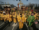 В Санкт-Петербурге сотрудников центра по работе с трудными подростками обязали идти на крестный ход