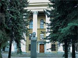 В ночь на 9 сентября неизвестные уничтожили две экспериментальные установки и украли дорогое оборудование из лаборатории физики высоких энергий Физического института Российской Академии наук (ФИАН) им. П.Н.Лебедева В ночь на 9 сентября неизвестные уничтожили две экспериментальные установки и украли дорогое оборудование из лаборатории физики высоких энергий Физического института Российской Академии наук (ФИАН) им. П.Н.Лебедева