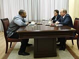 Легенда бокса Рой Джонс получил российское гражданство Легенда бокса Рой Джонс получил российское гражданство