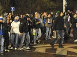Фанаты "Виктории" выступили против поддержки мигрантов Фанаты "Виктории" выступили против поддержки мигрантов